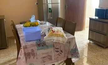 Imagem 3: Imperdível à venda de imóvel que contém 3 casas em Parque Regina