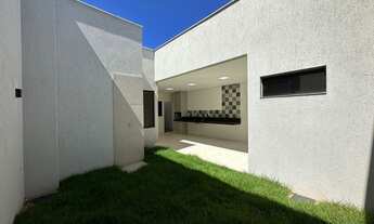 Imagem 6: Casa para venda tem 210 metros quadrados com 3 quartos em Jardim Atlântico - Goiânia - GO