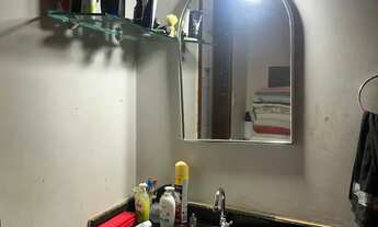 Imagem 3: Vendo sobrado, 3 quartos, com piscina e energia solar, próximo a Carvalima Transportes, Cu