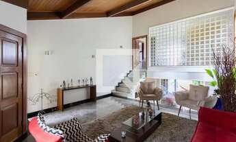 Imagem 3: Casa à Venda - Bandeirantes, 4 Quartos, 450 m2