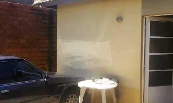 Imagem: CASA. JÁ FINANCIADA. PARCELA BARATA. DEIXA