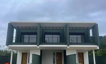 Imagem 2: Casa à venda com 3 dormitórios no Ribeirão da Ilha em Florianópolis SC