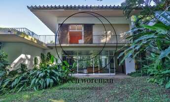 Imagem 4: Gávea, cercada de Mata , única !