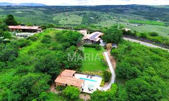 Imagem: Casa solta com 5 quartos e área de lazer