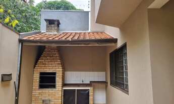 Imagem 4: Sobrado à venda, com ótima localização (50 metros da Avenida Cerro Azul)