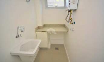 Imagem 5: APARTAMENTO COM 3 SUÍTES E VISTA PARCIAL PARA O MAR NO CENTRO DE FLORIANÓPOLIS