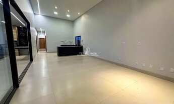 Imagem 5: Casa Térrea localizada no Terras Alphaville 1, com 3 suítes plenas + Home office