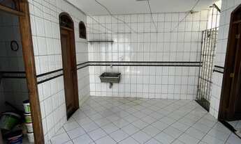 Imagem 4: BELISSIMA CASA COM PISCINA EM RESIDENCIAL FECHADO