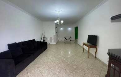 Imagem 5: Apartamento clássico à venda em Copacabana, com vista deslumbrante para a Praça e a Mata A