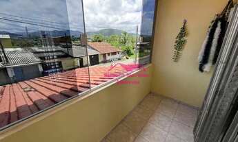 Imagem: CASA COM 04 QUARTOS EM LOCALIZAÇÃO PRIVILEGIADA