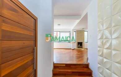 Imagem 2: Sobrado de Alto Padrão à Venda -197m² 4 quartos, 2 suítes - Rua Francisco Dallalibera, San