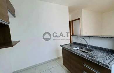 Imagem 3: Apartamento à venda em Sorocaba-SP, bairro Jardim Guarujá: 2 quartos, 2 salas, 1 banheiro