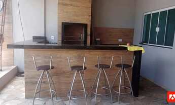 Imagem 3: Casa à venda com 4 quartos (1 suíte e 1 demi-suíte) e 4 vagas no bairro Jardim Dona Regina