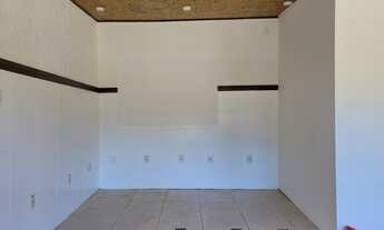 Imagem 6: Ótima casa comercial no Centro de Macaé, com salão anexo de aproximadamente 70m2 atrás da