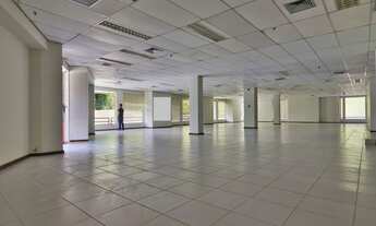 Imagem 5: Loja Térrea para aluguel possui 426 metros quadrados no Tropical Center ,Itaigara - Salva