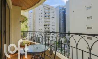 Imagem 4: Apartamento com 142 m² de área útil, 4 Suítes, 3 Vagas, lavabo