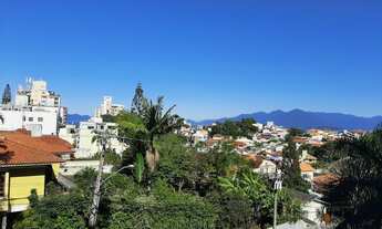 Imagem 2: Apartamento semi mobiliado de 3 dormitórios com suítee vaga dupla no Bom Abrigo Florianópo