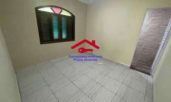 Imagem 6: Casa térrea geminada - 2 dormitórios (sendo 1 suíte) - 2 vagas de garagem - Guilhermina em