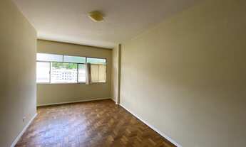 Imagem 2: Apartamento para venda possui 40 metros quadrados com 1 quarto em Várzea - Teresópolis - R