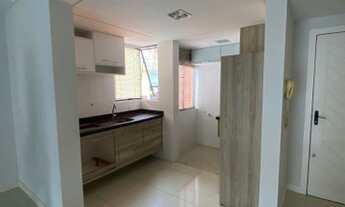 Imagem 6: Apartamento para venda possui 66 metros quadrados com 2 quartos em Agronômica - Florianópo