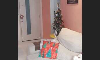 Imagem 3: Apartamento com varanda, composto por sala, 2 quartos (sendo 1 suíte), banheiro social, co