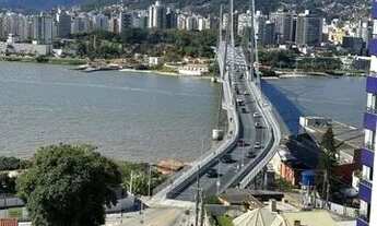 Imagem 1: Apartamento para Venda em Florianópolis, Capoeiras, 3 dormitórios, 1 suíte, 3 banheiros, 2