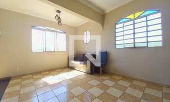 Imagem 2: Casa para Aluguel - Jardim Florence, 3 Quartos, 160 m2