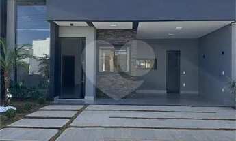 Imagem: Linda casa térrea a venda no condomínio