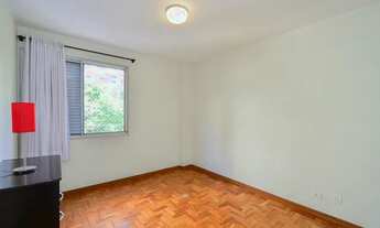 Imagem 5: Versátil em Rua bem localizada em Moema Pássaros