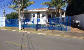 Imagem: Casa á venda e para alugar com 03 dormitórios