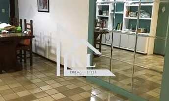 Imagem 3: Grande Espaço - Ótima Localização- 3Quartos -2º Andar - Sombra - Edifício Adriano Vital