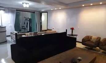 Imagem 6: Centro Casa em via Pública prox. A Benef. Portuguesa