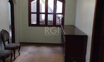 Imagem 3: Casa para Venda - 400m², 5 dormitórios, sendo 1 suites, 3 vagas - Petrópolis