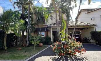 Imagem 2: Sobrado à venda - 235 m² Casa em Condomínio com 3 Quarto(s) e 5 banheiro(s) à Venda, 250.0