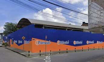 Imagem 2: Colégio de esquina próximo ao North Shopping Jóquei