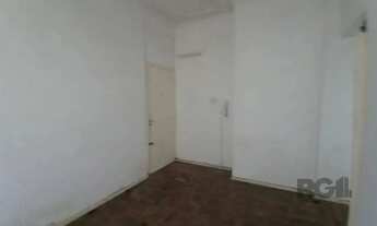 Imagem 3: Apartamento para Aluguel no Centro Histórico com 1 dormitório e 35 m² de área útil