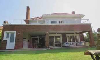 Imagem 2: Casa de condomínio para alugar em Belém Novo com 5 dormitórios e 430 m² úteis