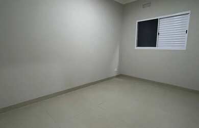 Imagem 6: Casa Térrea - 2 Quartos + 1 Suíte Master - Agua Limpa Park