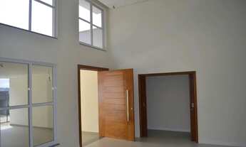 Imagem 4: Casa de condomínio para venda tem 372 metros quadrados com 4 quartos