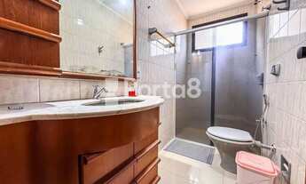 Imagem 4: Viva com Conforto e Conveniência no Ed. Topázio: Apartamento Disponível para Venda!