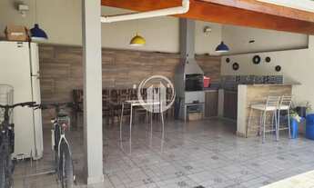 Imagem: Casa à venda com 3 dormitórios sendo 1