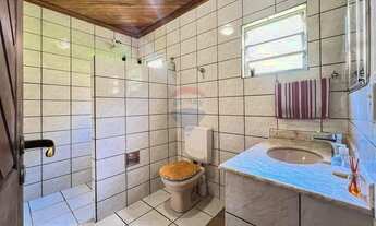 Imagem 3: Casa a venda com 3 quartos na Quarta Divisão, Ribeirão Pires, SP