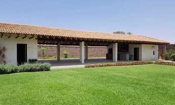 Imagem 6: Terreno dentro de condomínio - construímos sua chácara