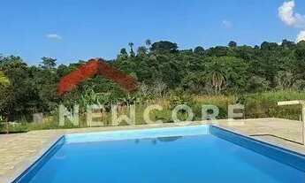 Imagem: Sítio em Estrada de acesso para Formiga