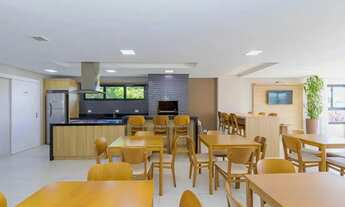 Imagem 7: Apartamento com sacada a venda no Novo Mundo , 2 quartos, 2 banheiros sendo uma suíte