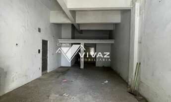 Imagem 3: Loja Comercial com 65m² Salão Cozinha e Banheiros em Benfica