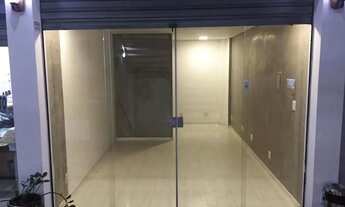 Imagem: Loja em Avenida do Contorno - Funcionários