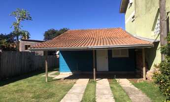 Imagem 2: Belo terreno com casa de madeira