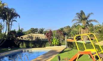 Imagem 3: Casa de condomínio térrea para venda tem 3553 metros quadrados com 4 quartos