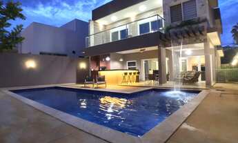 Imagem: Sobrado 404 m2 no Condomínio Belvedere